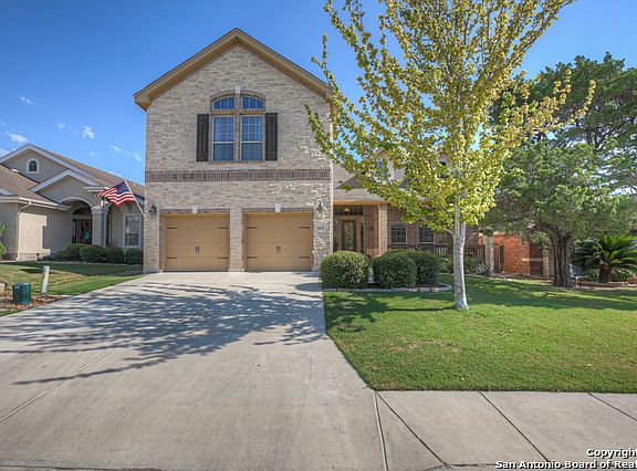 2nd image of 2634 Fairwood Dr