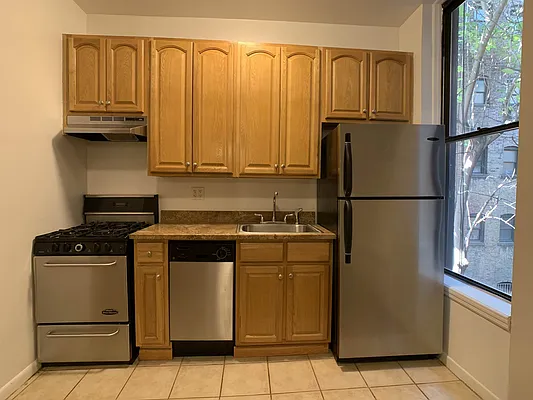 Rented by Tourma Realty LLC | media 8