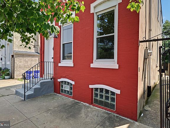 2nd image of 518 Line St