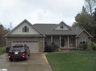 970 Motlow School Rd, Campobello, SC 29322