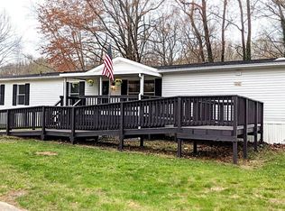 9 Boones Dr, Lothian, MD 20711