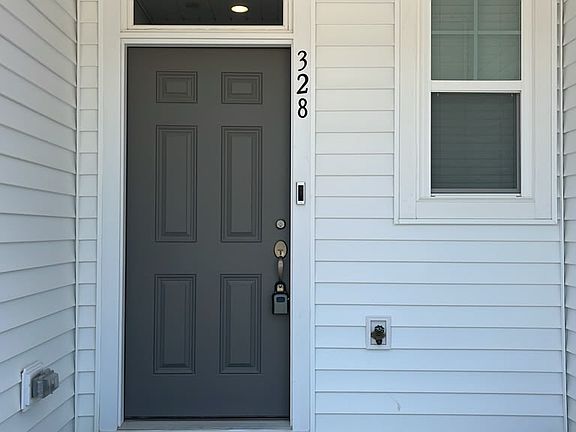 5th image of 328 Hazy Hills Ln