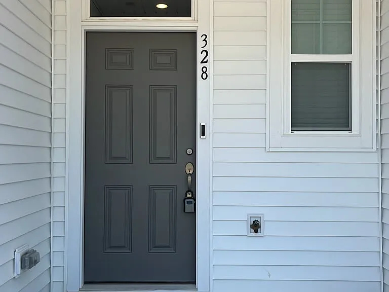 328 Hazy Hills Ln — Photo 5