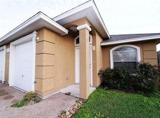 6614 Rhine Dr, Corpus Christi, TX 78412