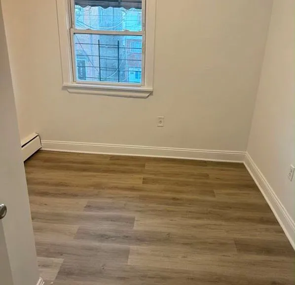 532 Underhill Ave #2 — Photo 2