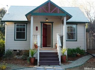 222 Live Oak St, Auburn, CA 95603