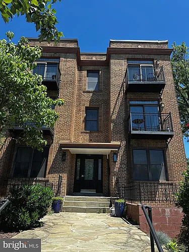 1101 Fairmont St NW #7 Photo 1 1101 Fairmont St NW #7 Photo 1