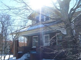212 E State St, Sycamore, IL 60178
