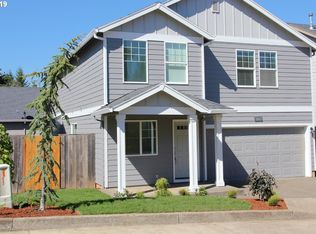 38827 Redwood St, Sandy, OR 97055