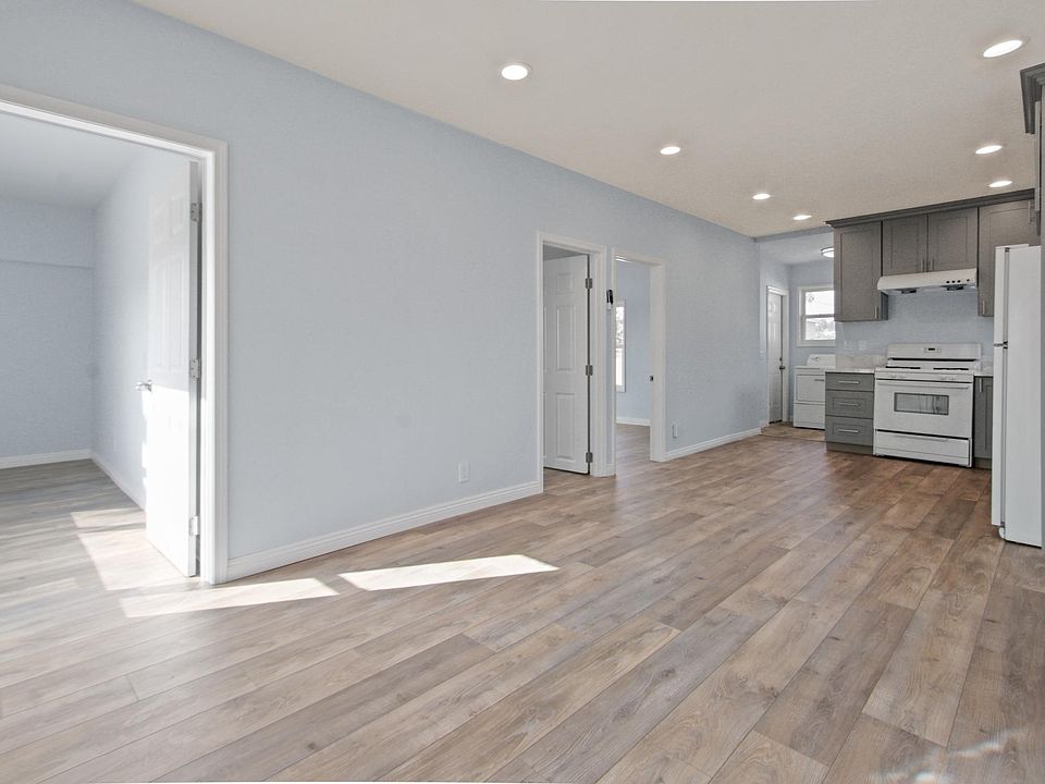 1st image of 3615 Michigan Ave