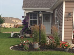 3035 E Stillwater Lndg, Urbana, IL 61802