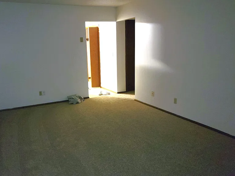 226 N Jefferson St #6 — Photo 5