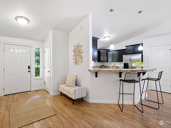 3rd image of 14804 84th Avenue Ct NW