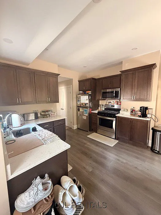91 Ash St #1