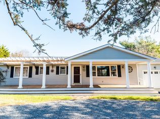 28 Long Springs Rd, Southampton, NY 11968