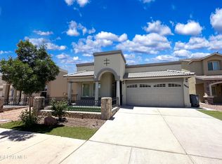 3869 Loma Brisa Dr, El Paso, TX 79938