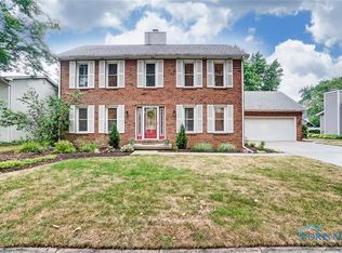 734 Champagne Ave, Bowling Green, OH 43402