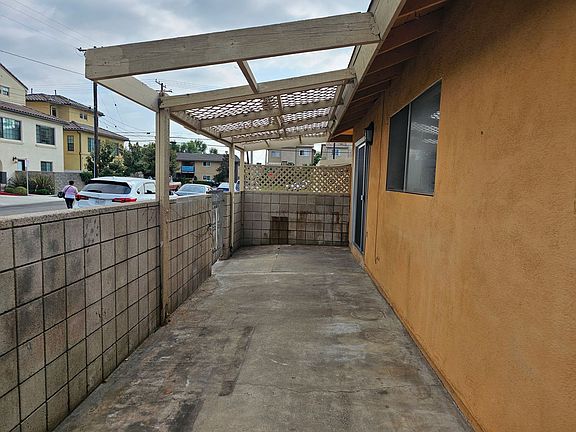 4th image of 1341 San Juan St APT H3