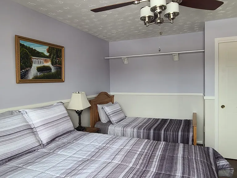 1020 Baron Dr — Photo 11