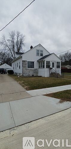 1st image of 559 Fairview Ave