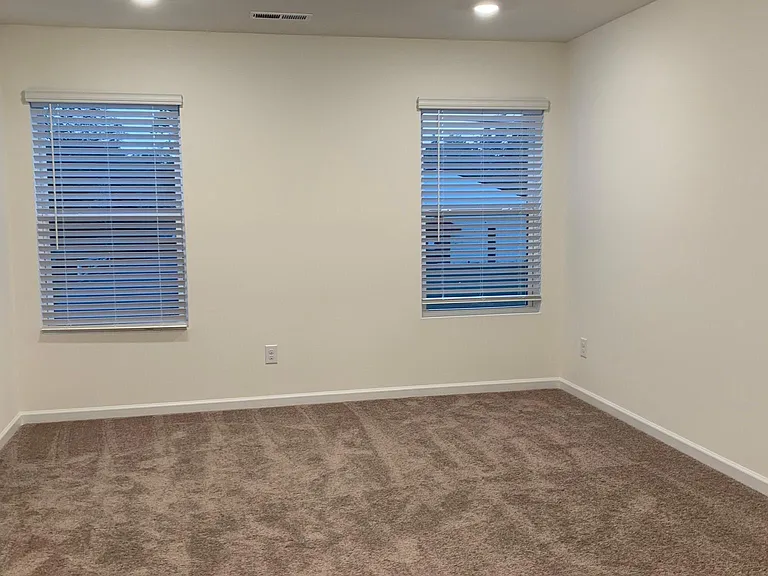 8101 Ramsburg Dr — Photo 18