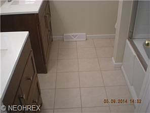 4th image of 104 Greenbriar Dr