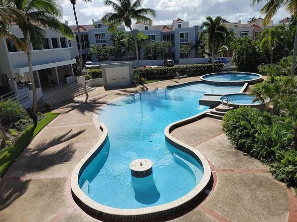 2501 Palma Dorada Vlg, Vega Alta, PR 00692