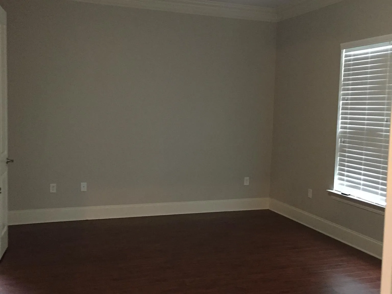 3 bed, 2152 sqft, $2,500 — Photo 4