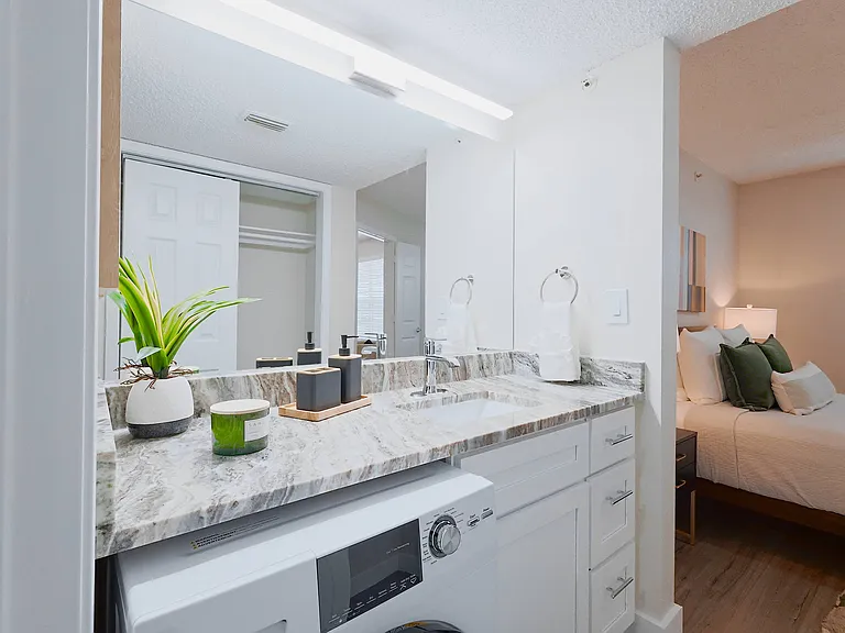TRELLIS Canyon Creek Apartments — Photo 40