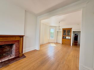 2621 W Crystal St Floor 3, Chicago, IL 60622