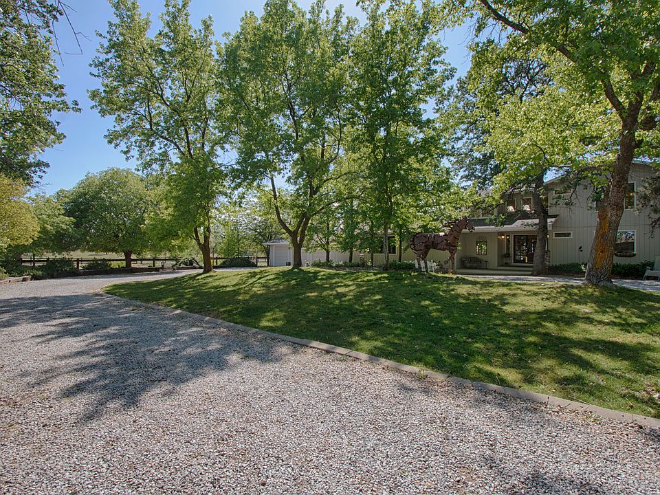 1st image of 8212 Skylark Ln