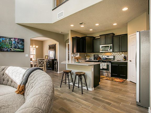 2nd image of 7315 Valle Cantero Ln NW