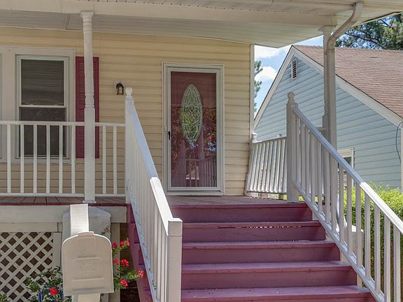 3rd image of 2520 Ballentine Blvd