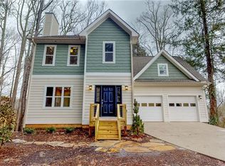 638 Monte Vista Rd, Candler, NC 28715