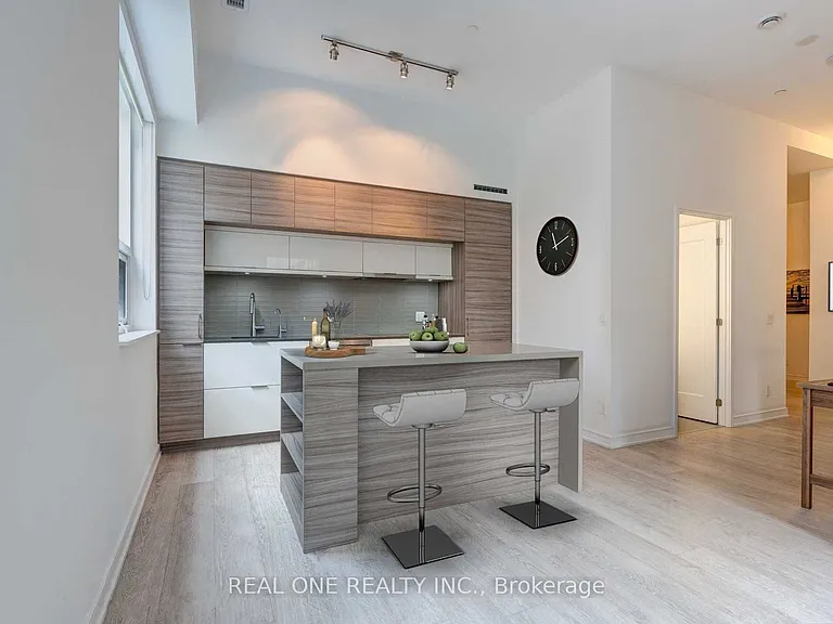88 Scott St #503 — Photo 8