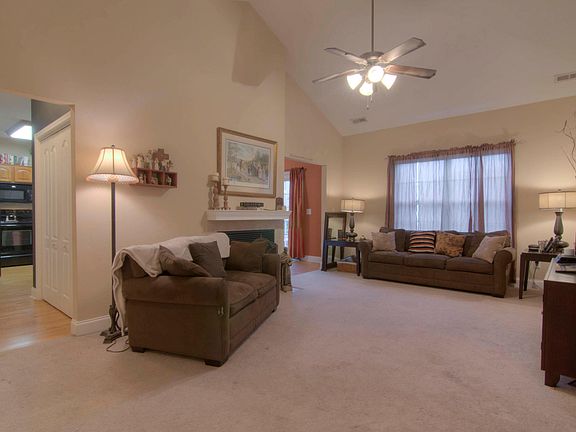 4th image of 4113 Riverstone Ln