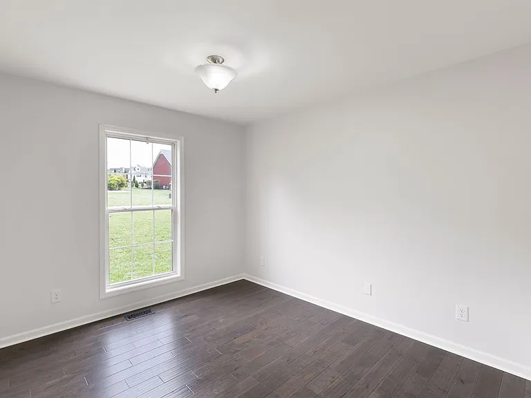 8001 Anna Ct — Photo 34