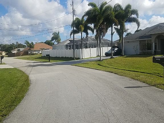 5th image of 5832 NW Gerald Cir