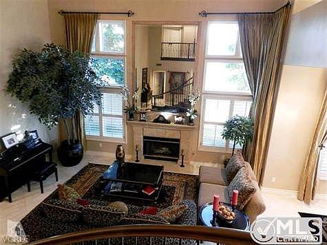 5th image of 81 Golden Glen Dr