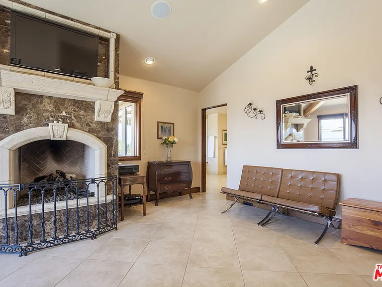 2624 Costebelle Dr — Photo 20