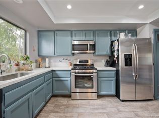7009 Remmet Ave APT 2, Canoga Park, CA 91303