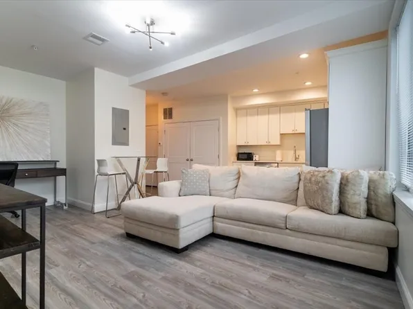 94 George St #204, Roxbury, MA 02119
