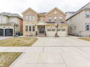 24 Jacksonville Dr, Brampton, ON L6P2Z3