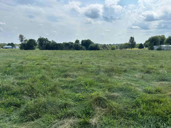 S South Boston Pekin Rd, Salem, IN 47167