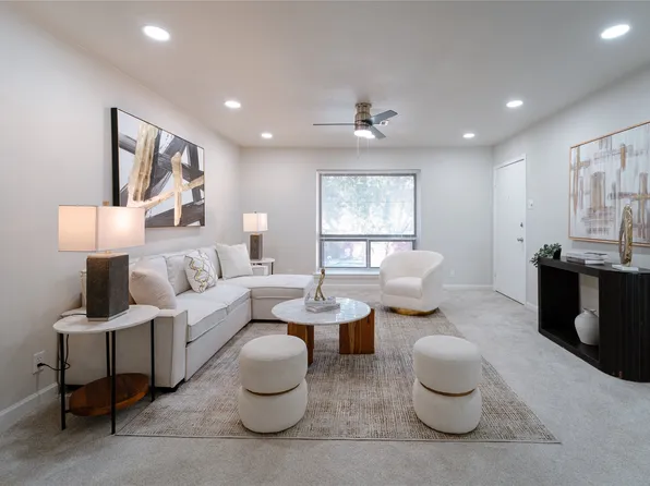 10017 Regal Park Ln #205, Dallas, TX 75230