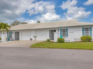 7402 8th Ave W, Bradenton, FL 34209