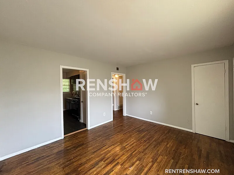 2 bed, 1.0 bath, 717 sqft, $550 — Photo 2