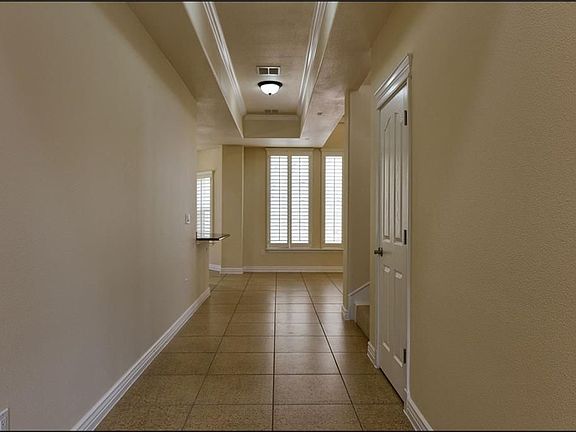 4th image of 6273 Wildwood Ct