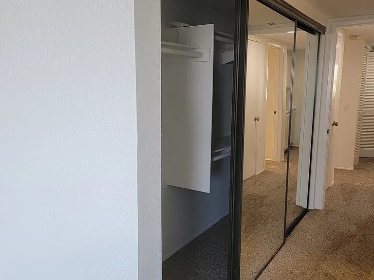 6960 Hyde Park Dr #17 — Photo 18