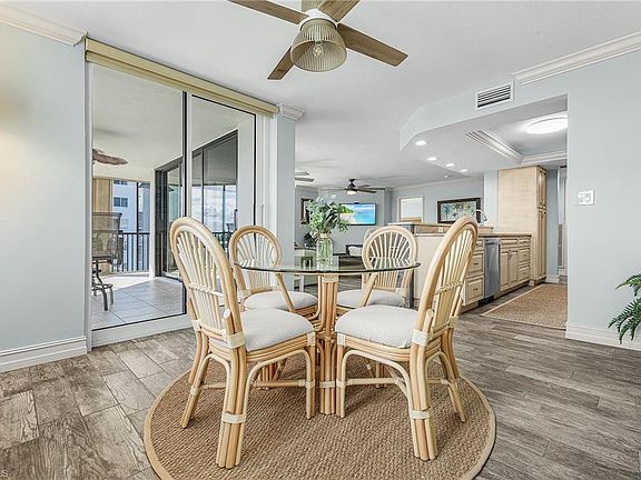 5th image of 25875 Hickory BLVD #402